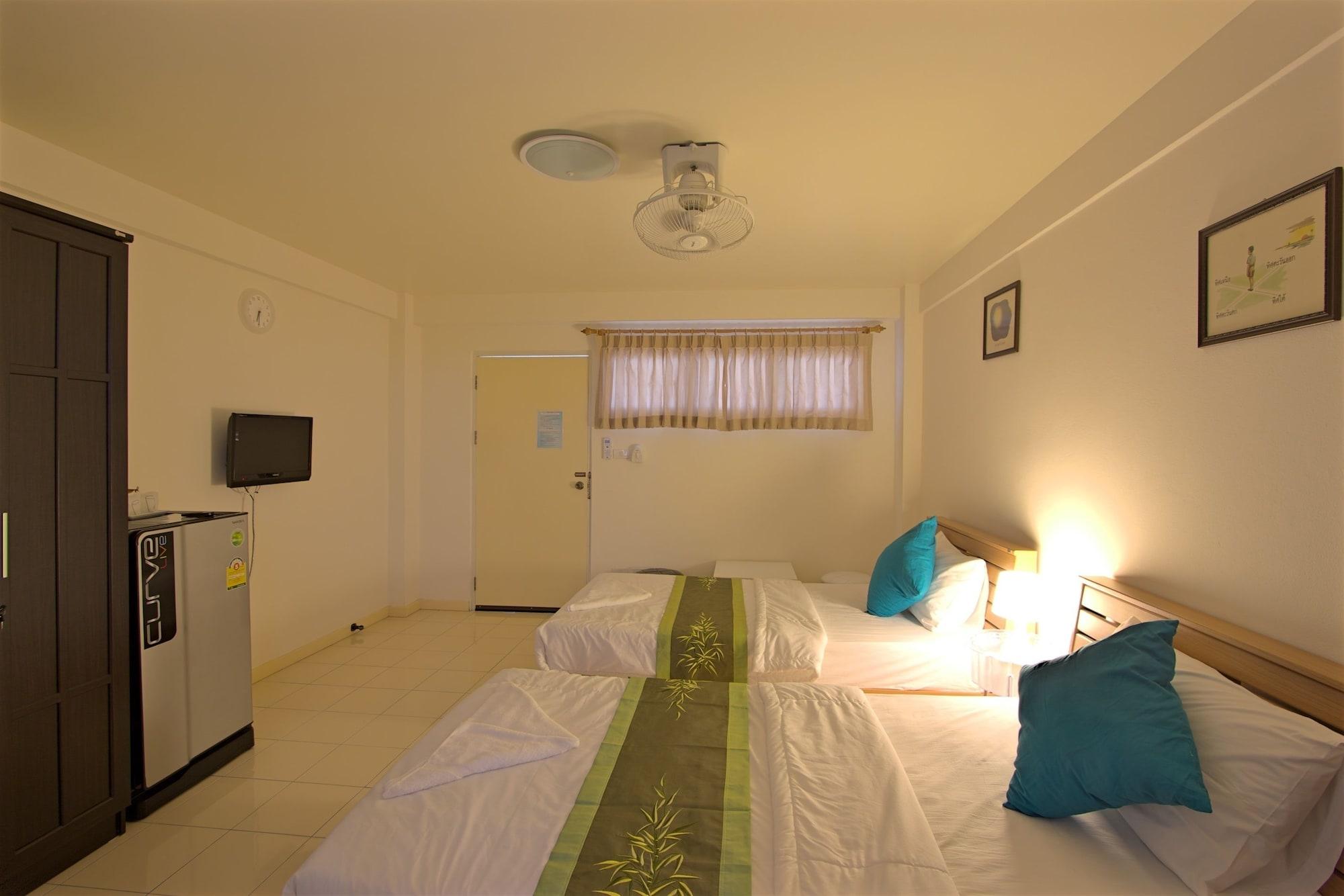 Charn Residence Bangsaen Exteriér fotografie