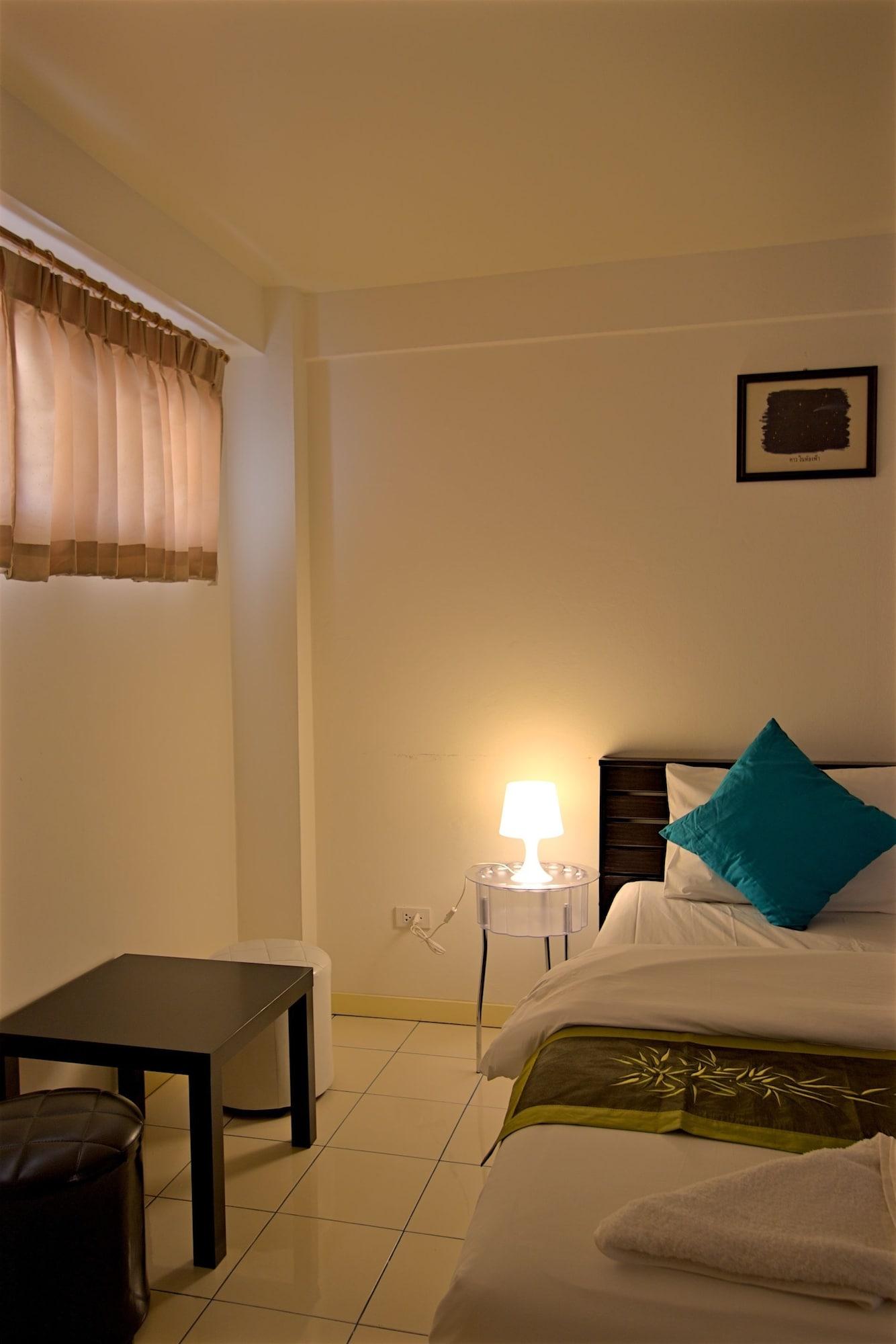 Charn Residence Bangsaen Exteriér fotografie